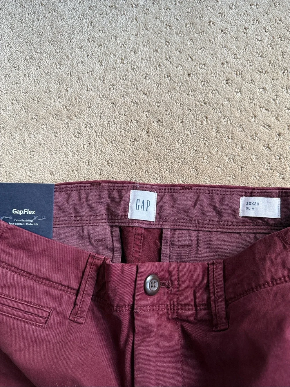 *NWT* Gap Flex Mid Rise Slim Vintage Wash Chinos, Pinot Noir, Sz 30 Slim